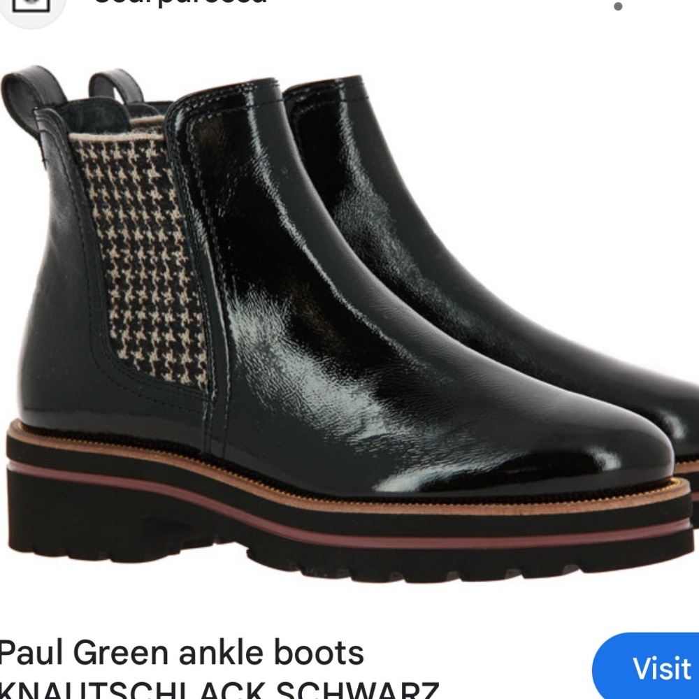 Mint condition Paul Green patent leather ankle boots